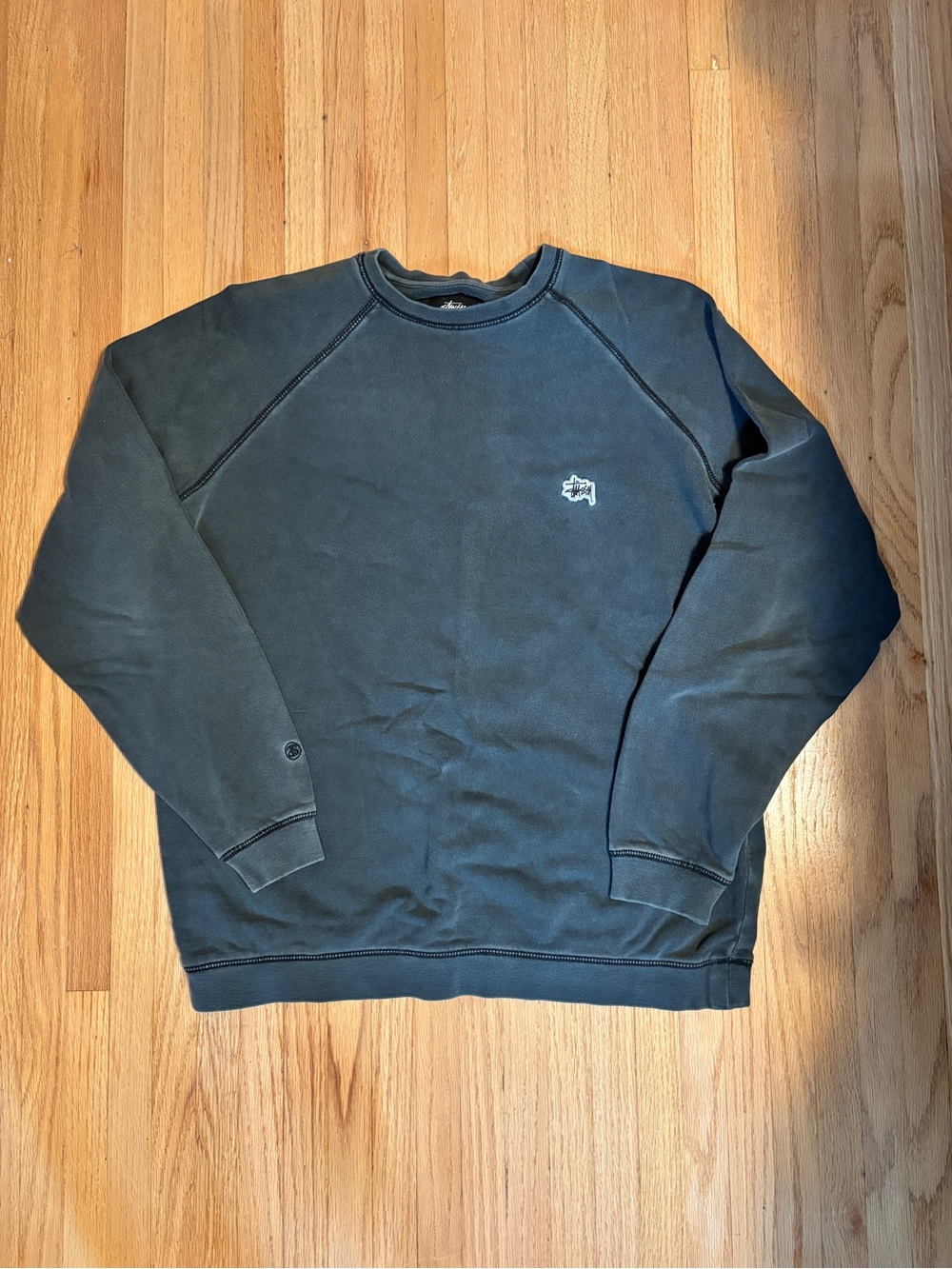 Stüssy 40th anniversary ltd ed sweater